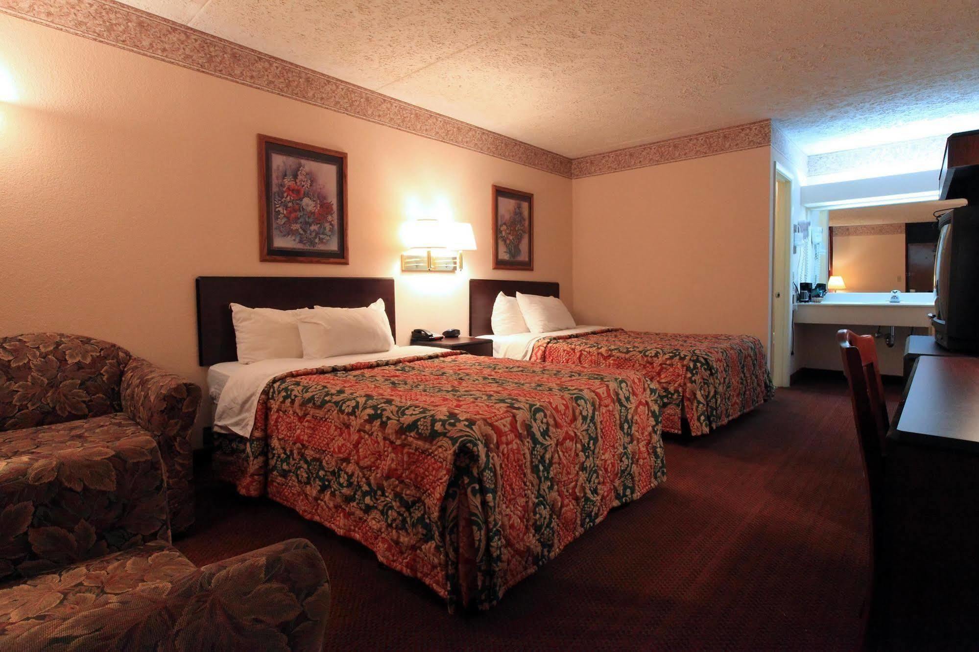 Americas Best Value Inn North Capital Raleigh Quarto foto